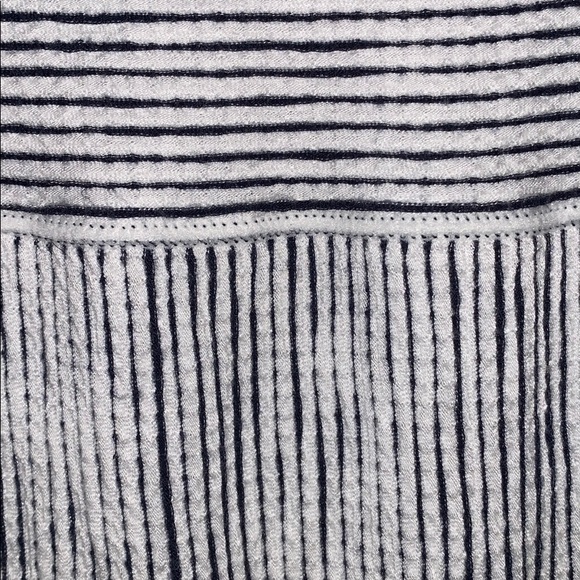 Stretch Cotton Blouse - Picture 5 of 5